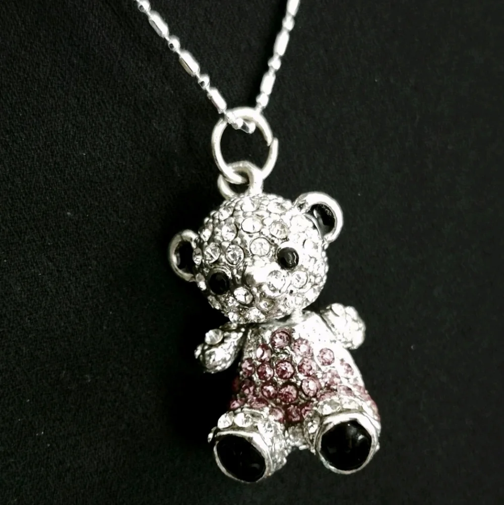Silver-toned Chrystal/Rhinestone Teddy Bear Pendant Necklace With Movable Head S